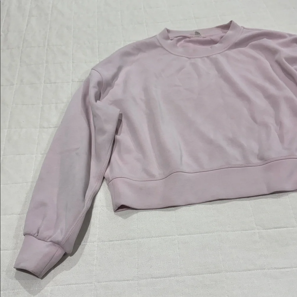 Lululemon Softstreme Cropped Crew